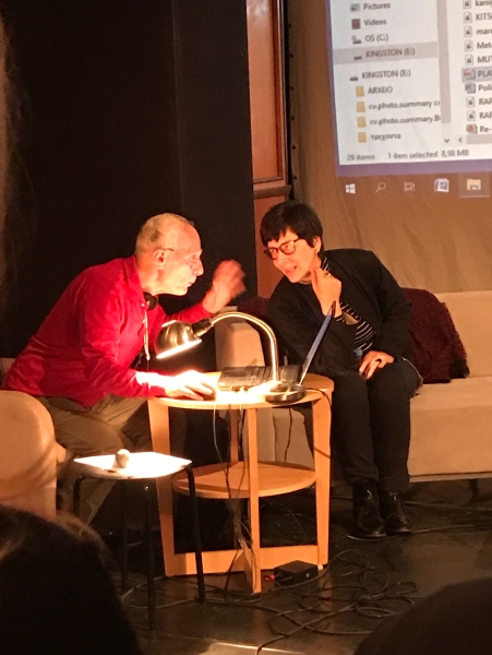 Studio12（主會議空間）。聚焦單元之兩位希臘藝術家正進行現場分享與討論。左為亞里斯多德大學戲劇系教授Savas Patsalidis，右為希臘劇作家Nina Rapi。